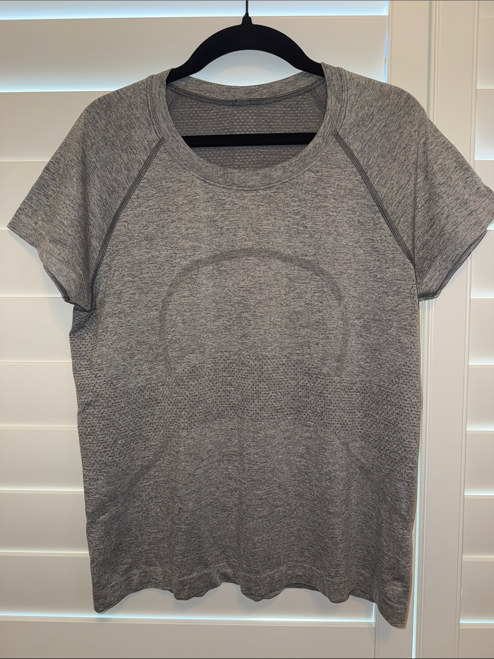 Lululemon Swiftly Tech Waist Length Short Sleeve